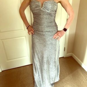 Hailey Adranna Papell Silver evening dress